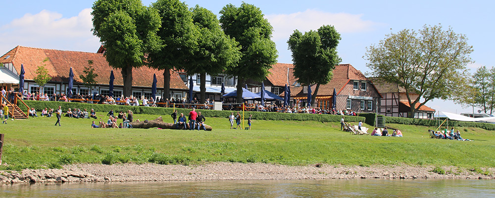 Paulaner Biergarten Grohnde an der Weser (bei Hameln)