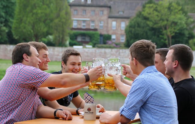 Der Feierabend lässt sich entspannt ausklingen im Biergarten!