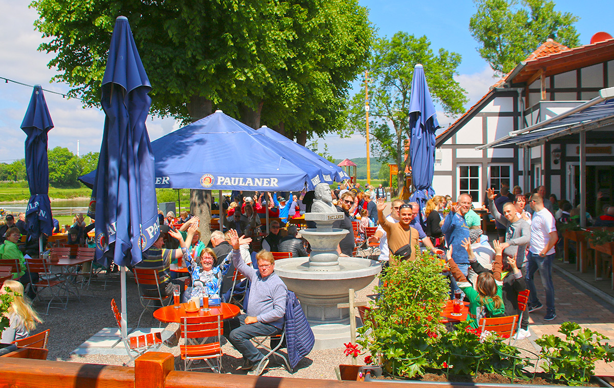 Paulaner Biergarten Grohnder Fährhaus